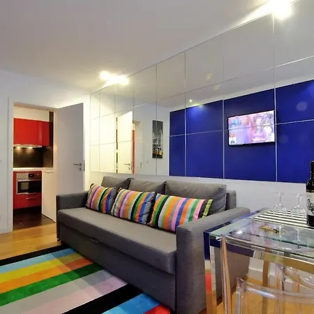 Apartament 2nd Tram 28 *