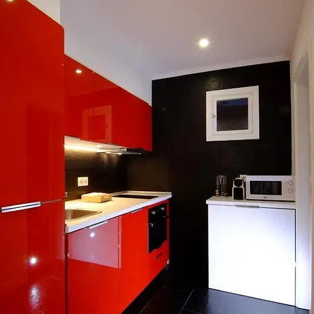 2nd Tram 28 Apartment *