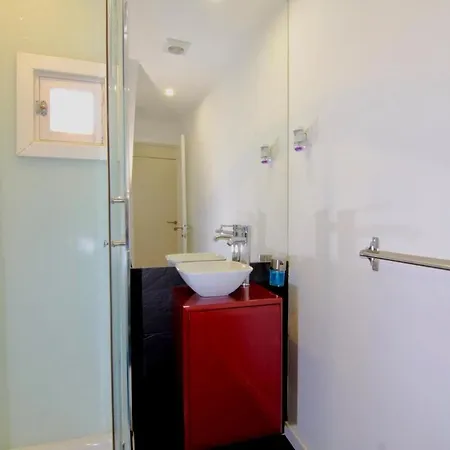 Apartment 2nd Tram 28